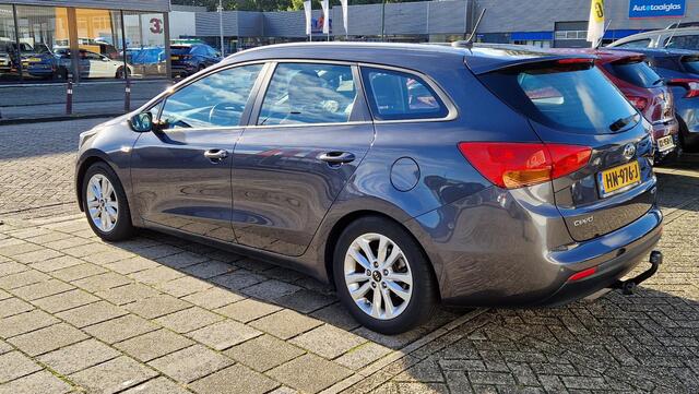 KIA CEE D cee'd Sportswagon 1.0 T-GDi First Edition