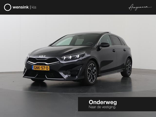 KIA CEE D Ceed 1.5 T-GDi GT-Line | Panoramadak | Stoel/Stuurwielverwarming | Navigatie | Parkeercamera | Climate control