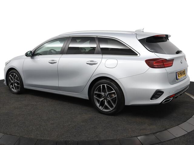 KIA CEE D Ceed Sportswagon 1.0 T-GDi GT-Line Edition Apple Carplay/ Android Auto - Cruise Control - Climate Control - Navigatie - Suede bekleding - Fabrieksgarantie tot 02-2028