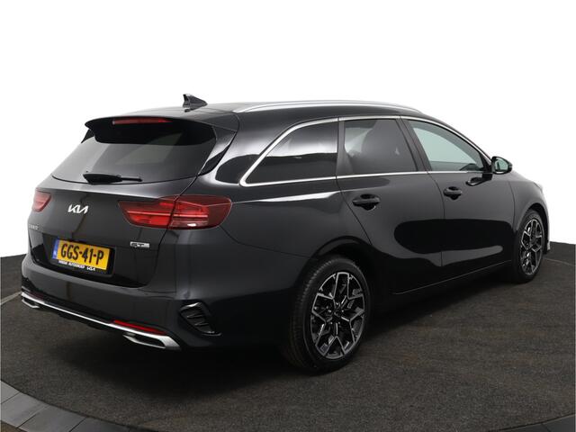 KIA CEE D Ceed Sportswagon 1.5 T-GDi GT-Line Apple Carplay/Android Auto - Cruise Control - Dodehoekdetectie - Panorama Dak - Navigatie - Stuur/Stoelverwarming - Fabrieksgarantie tot 07-2031