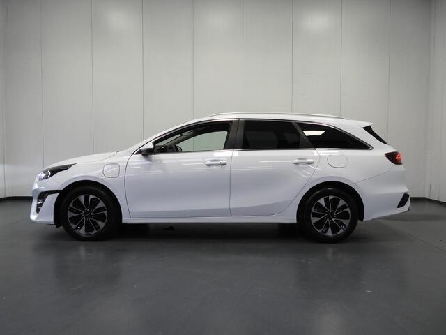 KIA CEE D Ceed Sportswagon 1.6 GDI PHEV Plug-In DynamicLine NAVI/CAMERA/LED/16"LMV!