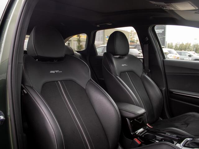 KIA CEE D Ceed Sportswagon 1.5 T-GDi GT-Line | Schuifkanteldak | Stoel en stuurverwarming |