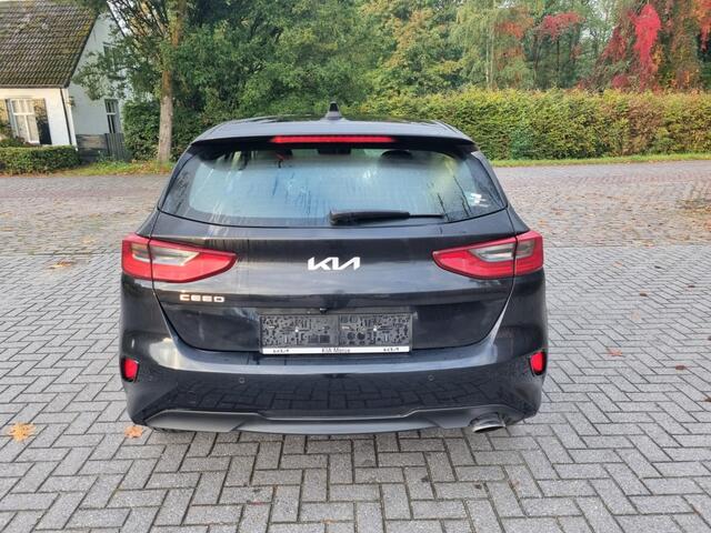KIA CEE D 1.0 TGDI Aut. Navi Camera