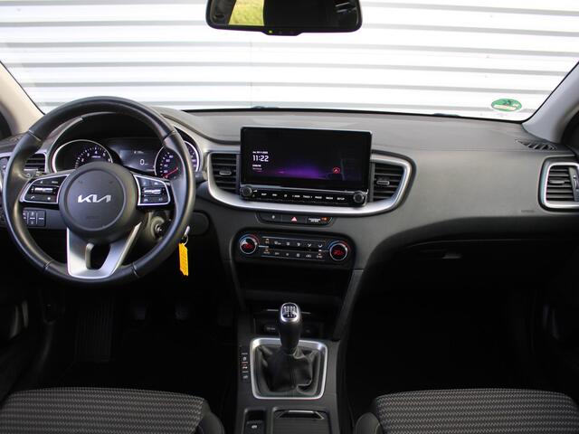KIA CEE D Ceed 1.0 T-GDi DynamicLine | Camera | Clima | Cruise | 16" LM | Navi | LED | Apple CarPlay/Android Auto |