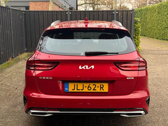 KIA CEE D Ceed Sportswagon 1.6 GDI PHEV DynamicLine