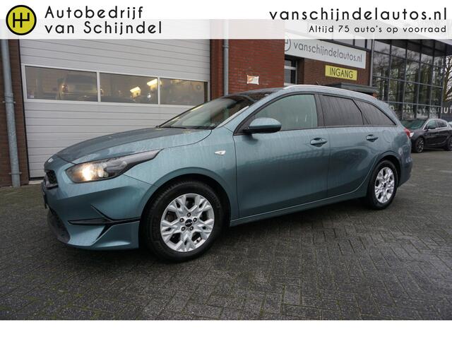 KIA CEE D Ceed Sportswagon 1.5 T-GDI 160PK DYNAMICLINE OKT 2023 VOLLEDIG DEALER ONDERHOUDEN! CAMERA STOEL+STUURVERWARMING ANDROID/APPLECARPLAY(NAVI) ECC AIRCO CRUISECONTROL BLUETOOTH LMV 4X ELECTR.RAMEN/SPIEGELS