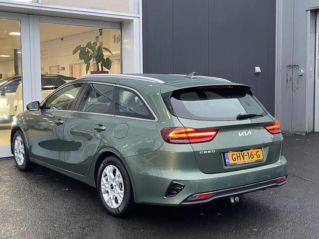KIA CEE D Ceed Sportswagon 1.5 T-GDi DynamicLine Afneembare trekhaak | Lane Assist | Navigatie
