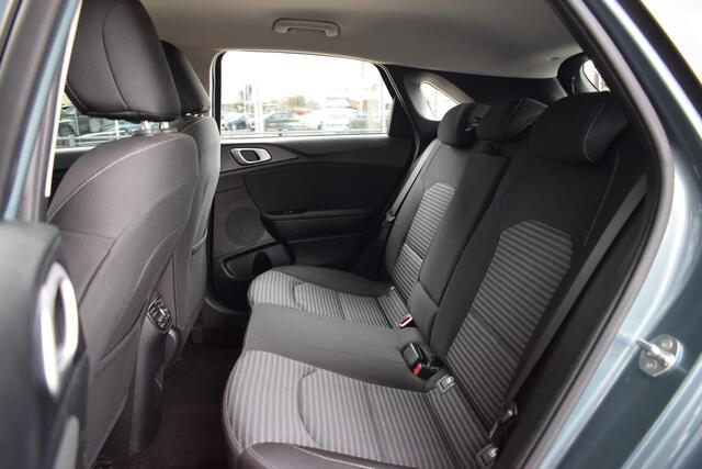 KIA CEE D Ceed 1.0 T-GDi DynamicLine | Trekhaak | Cruise Control | Navigatie | Camera | Bluetooth | 16"LMV | Tot 10Jr. Kia-Garantie