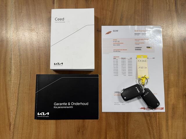 KIA CEE D Ceed 1.0 T-GDi DynamicLine *Org.NL!* Facelift / Eerste Eigenaar / Camera / Carplay / Cruise / Navigatie / PDC / ECC Clima / 16'' LMV