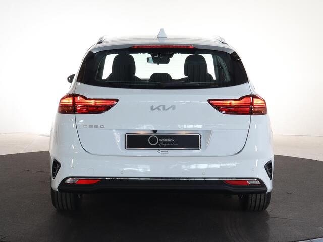 KIA CEE D Ceed Sportswagon 1.0 T-GDi ComfortLine | Klimaatregeling | Dakrails | Cruise control | Achteruitrijcamera | Navigatie |