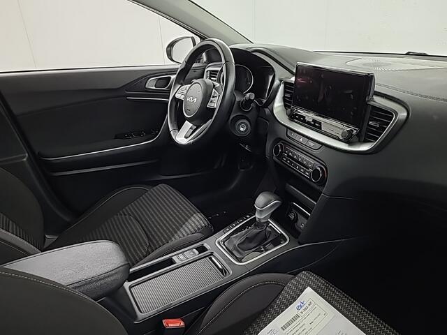 KIA CEE D Ceed Sportswagon 1.0 T-GDi MHEV AUT! 1e Eig NL auto! Camera! Carplay! VERWACHT!