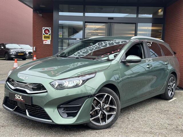 KIA CEE D Ceed Sportswagon 1.6 GDI PHEV DynamicPlusLine // FULL LED // KEYLESS // CAMERA+SENSOREN // STOEL+STUURVERWARMING // CARPLAY //