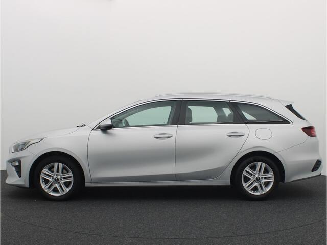 KIA CEE D Ceed Sportswagon 1.0 T-GDi DynamicLine CAMERA / NAVI / CARPLAY / CRUISE / PDC / DAB+ / BLUETOOTH / NL-AUTO