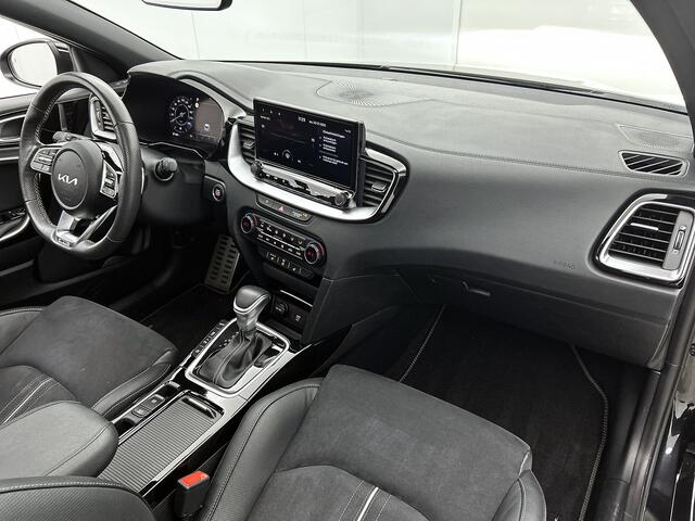 KIA CEE D Ceed Sportswagon 1.5 T-GDi GT-Line / Panoramisch dak / Sportstoelen / Adaptieve cruise