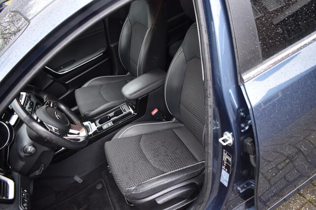 KIA CEE D Ceed Sportswagon 1.4 T-GDi Dynamic.PlusLine. NAVI CAMERA CARPlAY CLIMA