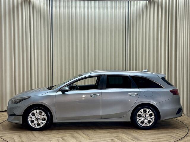 KIA CEE D Ceed Sportswagon 1.5 T-GDi MHEV DynamicPlusLine *Org.NL!* Stoel/Stuurverwarming / Apple Carplay / Camera / Keyless / Adapt. Cruise