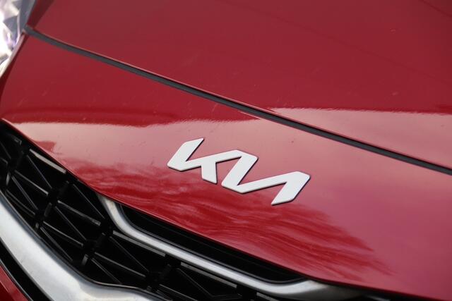 KIA CEE D Ceed Sportswagon 1.5 T-GDi GT-PlusLine Stoel & Stuurverwarmd, Pano, Trekhaak, Camera