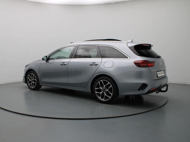 KIA CEE D Ceed Sportswagon 1.5 T-GDi MHEV ExecutiveLine Camera | Adapt. Cruis | Parkeersens. v+a | Trekhaak