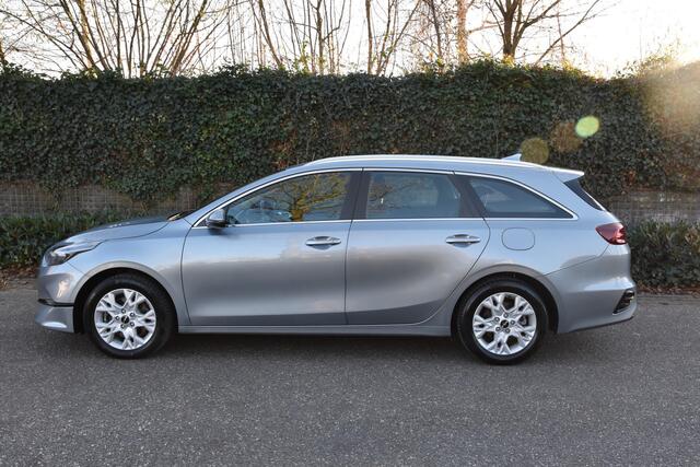 KIA CEE D Ceed Sportswagon 1.5 T-GDi DynamicLine | 120PK | CARPLAY | CAMERA