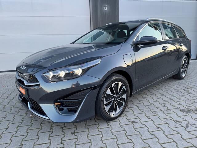 KIA CEE D PLUG-IN HYBRID DynamicLine / Volledige historie / Garantie /