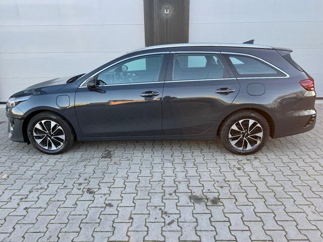 KIA CEE D PLUG-IN HYBRID DynamicLine / Volledige historie / Garantie /