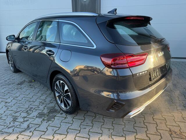 KIA CEE D Sportswagon 1.6 GDI PHEV DynamicLine / Garantie / Historie aanwezig.