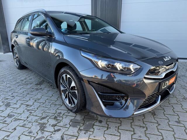 KIA CEE D Sportswagon 1.6 GDI PHEV DynamicLine / Garantie / Historie aanwezig.