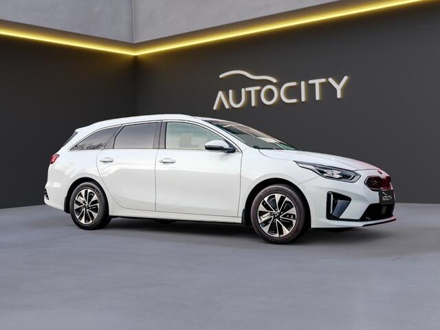 KIA CEE D Ceed Sportswagon 1.6 GDI PHEV Dynamicline Camera l Navi l Keyless l Winterpakket