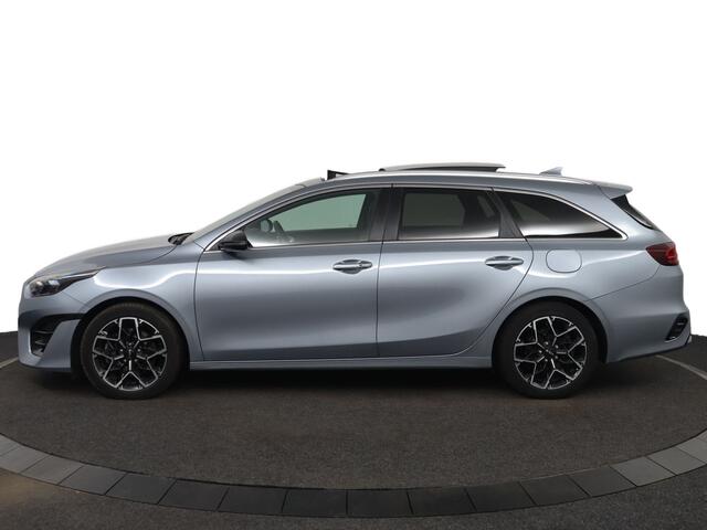 KIA CEE D Ceed Sportswagon 1.5 T-GDi GT-Line - Sportstoelen - Panorama dak - elektrische Achterklep - Adaptive Cruise control - Navigatie - Fabrieksgarantie tot 10-2030