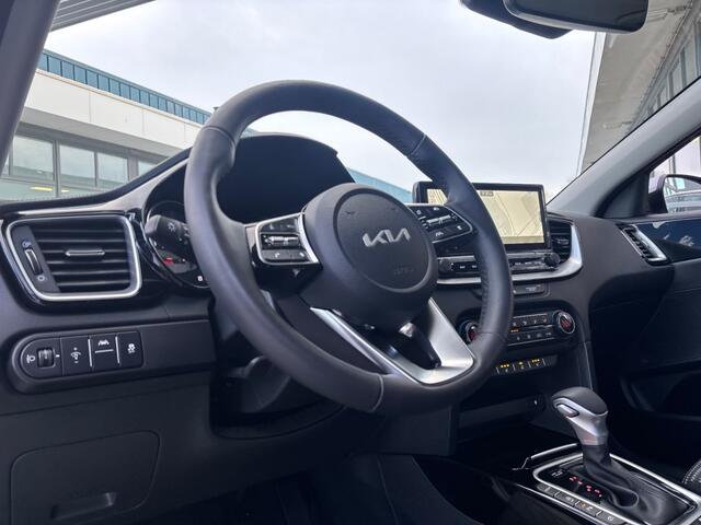 KIA CEE D 1.5 T-GDI AUTOMAAT DYNAMICLINE NAVI LMV PDC WINTERPACK