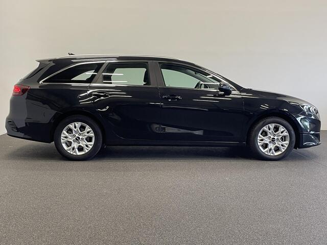 KIA CEE D Ceed Sportswagon 1.0 T-GDi 120pk DynamicLine | Climate Control | Navigatie | Apple Carplay/Android Auto | Cruise Control | Full LED | PDC VA | Camera | 16" Lichtmetalen Velgen