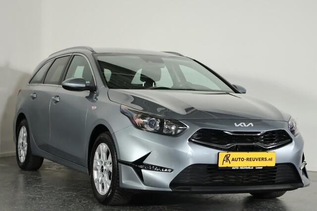 KIA CEE D Ceed Sportswagon 1.5 T-GDi DynamicLine / ACC / Navi / CarPlay / Cam / Clima