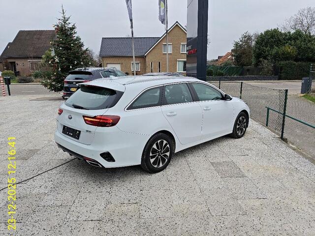 KIA CEE D Ceed Sportswagon 1.6 GDI PHEV DynamicLine *t/m 10de bouwjaar garantie!
