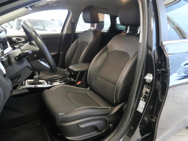 KIA CEE D Ceed Sportswagon 1.0 T-GDi DynamicPlusLine | Cruise | Clima | Navi | Carplay | Keyless | Stoel-stuurverwarming |