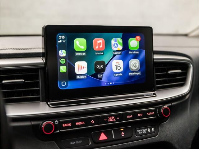 KIA CEE D Ceed 1.0 T-GDi DynamicLine (APPLE CARPLAY, GROOT NAVI, CLIMATE, GETINT GLAS, CAMERA, SPORTSTOELEN, LANE ASSIST, CRUISE, TREKHAAK, NIEUWSTAAT)