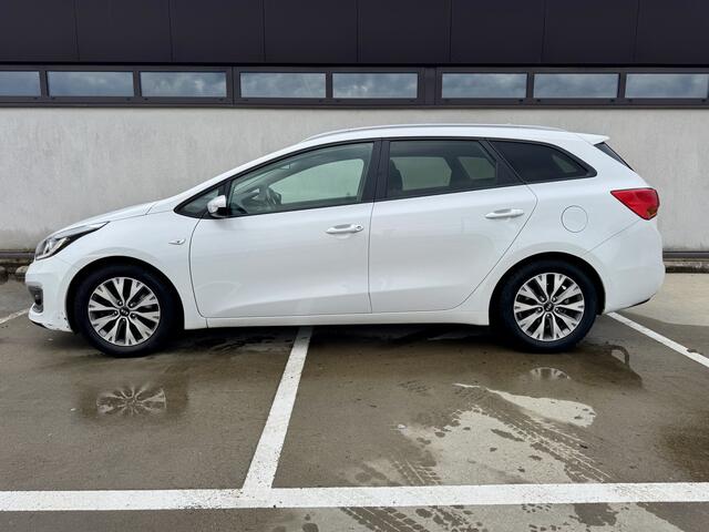 KIA CEE D cee'd Sportswagon 1.0 T-GDi Edition | Navi | Camera | Bleu-Tooth | Trekhaak | 4-seizoens banden |