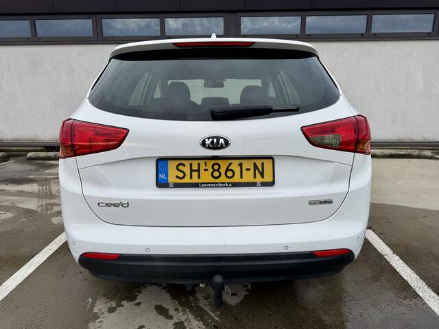 KIA CEE D cee'd Sportswagon 1.0 T-GDi Edition | Navi | Camera | Bleu-Tooth | Trekhaak | 4-seizoens banden |