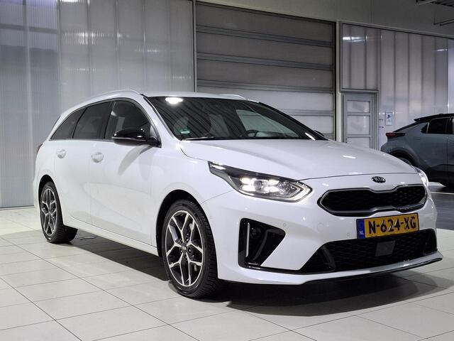 KIA CEE D Ceed Sportswagon 1.5 T-GDi MHEV GT-Line Edition AUTOMAAT, Stoel en Stuur verwarming, Apple Carplay/Android Auto, Navigatie, Camera.