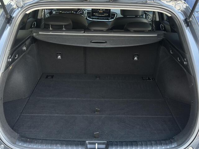 KIA CEE D Ceed Sportswagon 1.4 T-GDi DynamicPlusLine | Stoel-/Stuurverwarming | DAB | Climate Control | Adaptive Cruise Control | Apple Carplay/Android Auto | Trekhaak | Parkeercamera/-sensoren | Keyless Entry/Start | Lichtmetalen velgen |