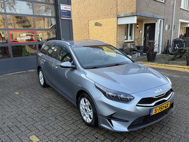 KIA CEE D Ceed Sportswagon 1.0 T-GDi MHEV DynamicLine Automaat / Airco/ Navigatie/ Cruise/ Apple carplay/ PDC/ LED/ LMV