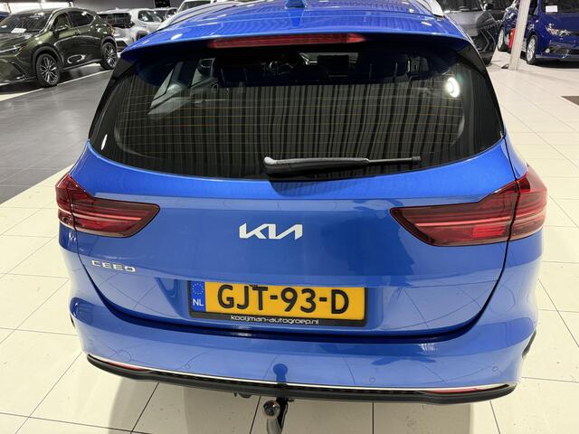 KIA CEE D Ceed Sportswagon 1.5 T-GDi DynamicLine Trekhaak, Apple Carplay/Android Auto, Navigatie, Camera.