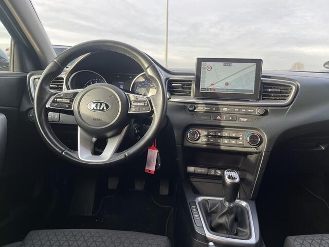 KIA CEE D Ceed Sportswagon 1.0 T-GDi 120PK DynamicLine / Camera / Apple Carplay - Android Auto / Climate / Parkeersensoren.Achter / LMV /