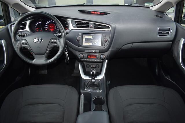 KIA CEE D cee'd Sportswagon 1.0 T-GDi ComfortPlusLine Navigator | Navigatie | Climate Control | Cruise Control | Achteruitrijcamera |
