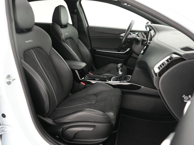 KIA CEE D Ceed 1.0 T-GDi GT-Line |panoramadak|stoelverwarming|stuurverwarming|Apple Carplay|navigatie|camera|DAB|keyless|rijhulpsystemen|LED|