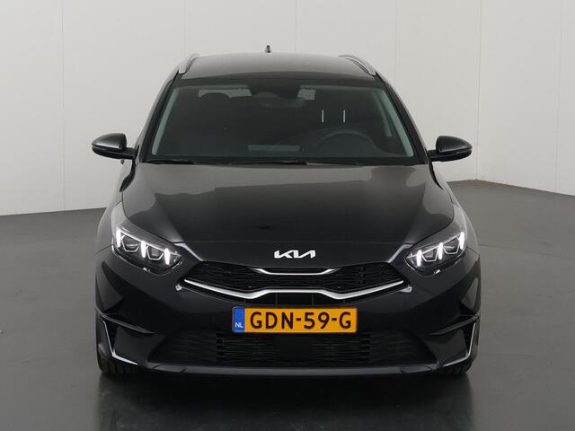 KIA CEE D Ceed SW 1.5 T-GDi DCT7 MHEV DynamicPlusLine | Stoel/Stuurwielverwarming | Keyless Go | Elektr. Achterklep | Navigatie | Cruise control adaptief |