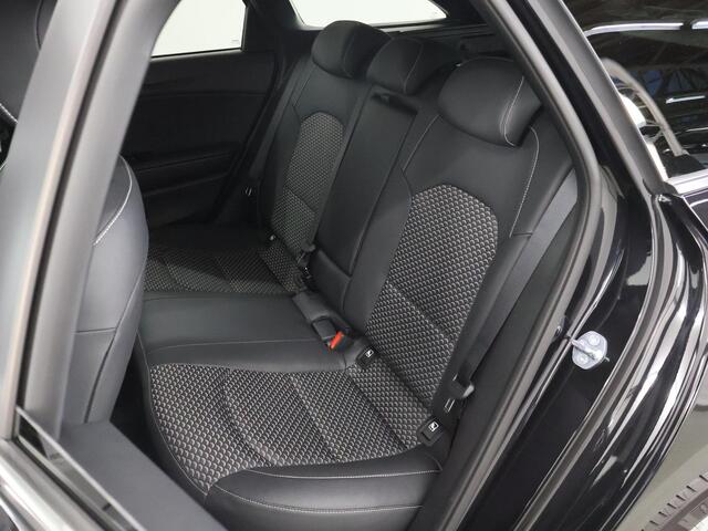 KIA CEE D Ceed SW 1.5 T-GDi DCT7 MHEV DynamicPlusLine | Stoel/Stuurwielverwarming | Keyless Go | Elektr. Achterklep | Navigatie | Cruise control adaptief |