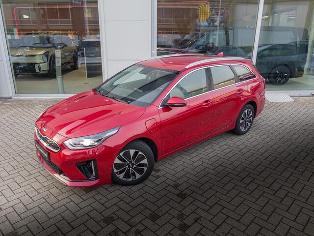 KIA CEE D Ceed Sportswagon 1.6 GDI PHEV DynamicLine
