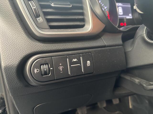 KIA CEE D Ceed Sportswagon 1.5 T-GDi DynamicLine