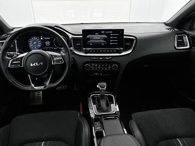 KIA CEE D Ceed Sportswagon 1.5 T-GDi GT-Line Interesse in deze Kia? Deze is uitsluitend te bezichtigen op basis afspraak in Kia Breda