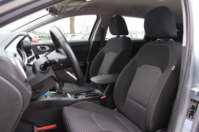 KIA CEE D Ceed Sportswagon 1.5 T-GDi DynamicLine / Trekhaak / Camera / Navigatie / 16'' / LED Koplampen / DAB / ACC